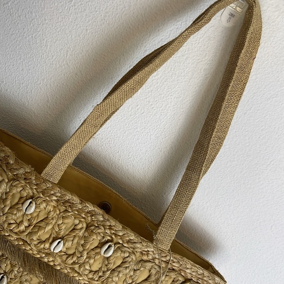 Salt + Umber Isla Jute Seashell tote - Picture 9 of 13